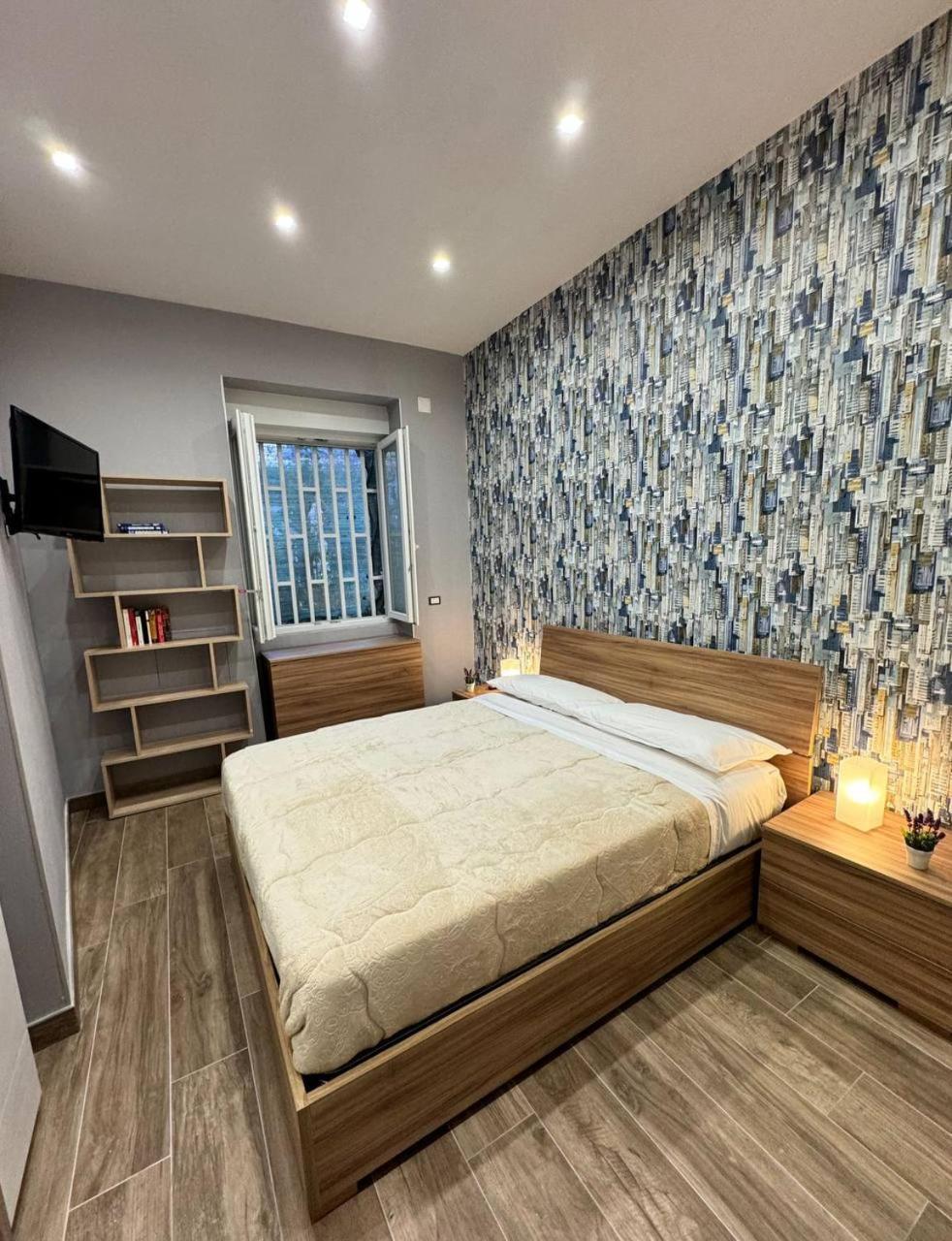 Appartamento 280 Mt Dalla Metro The Mox Luxury Apartament Napoli Esterno foto