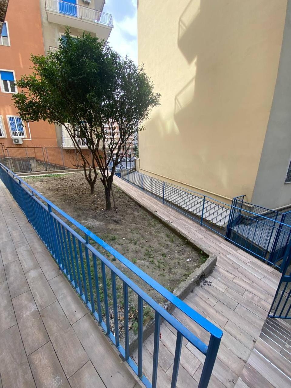 Appartamento 280 Mt Dalla Metro The Mox Luxury Apartament Napoli Esterno foto